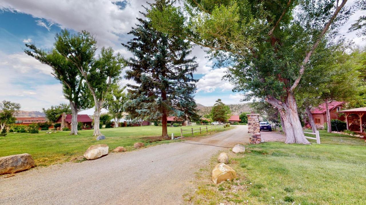 Pack Creek ~ Farm House Moab Dış mekan fotoğraf